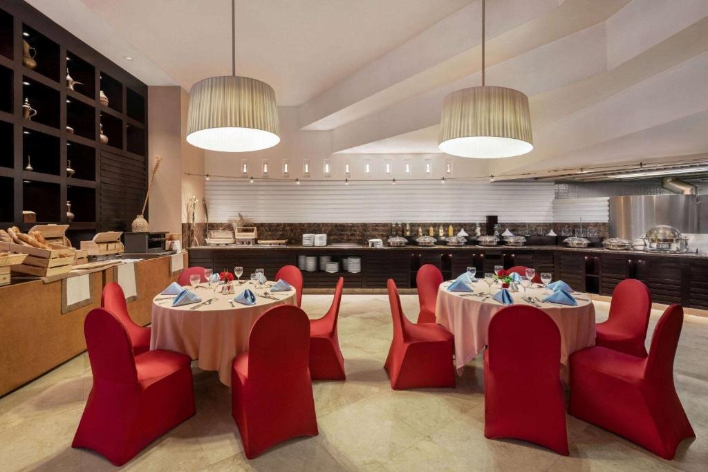 Ramada Plaza by Wyndham Dubai Deira image 20